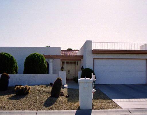 26213 S Lakewood Dr. #18, Sun Lakes, AZ 85248