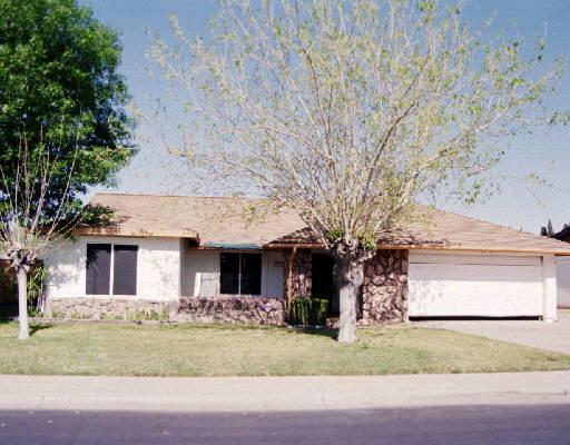 1736 S Almond St., Mesa, AZ 85204