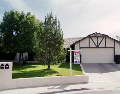 2561 E Ivyglen St., Mesa, AZ 85213