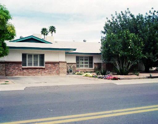 8350 E Rose Ln., Scottsdale, AZ 85250