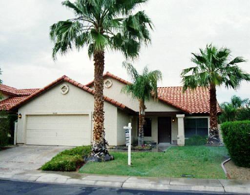 2622 E Rockledge Rd., Phoenix, AZ 85048
