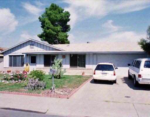 8622 W Pinchot St., Phoenix, AZ 85037