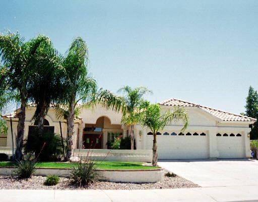 15833 S 38th St., Phoenix, AZ 85048