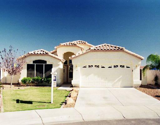 2247 E Robin Ln., Phoenix, AZ 85024