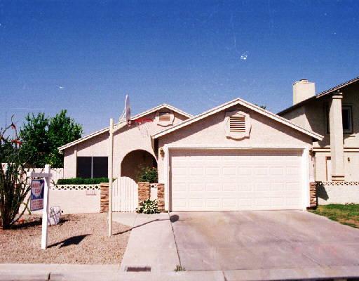 10004 N 66 Dr., Glendale, AZ 85302