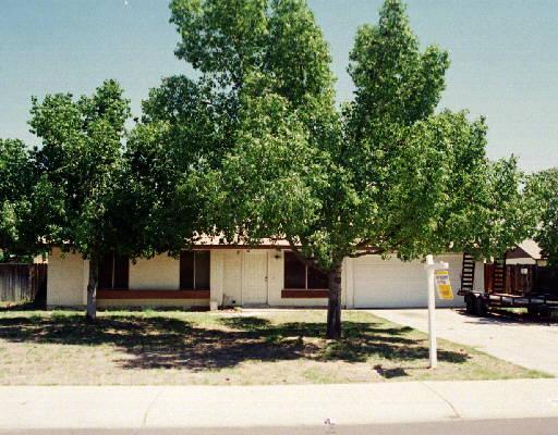 9763 N 67th Ln., Peoria, AZ 85345