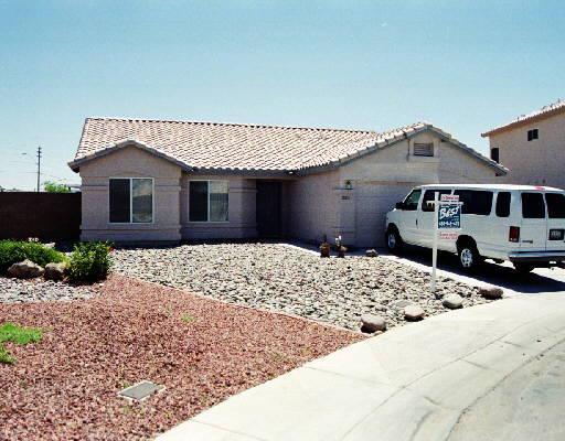 2331 E Edna Ave., Phoenix, AZ 85022