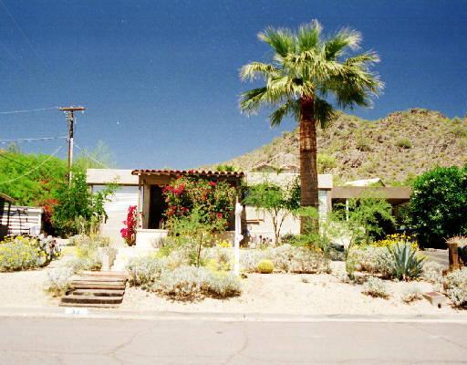 32 E Foothill Dr., Phoenix, AZ 85020