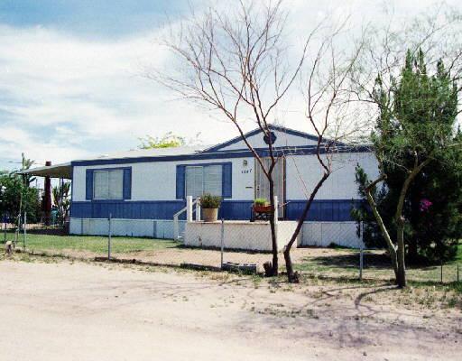 1847 N Warner Dr., Apache Junction, AZ 85120