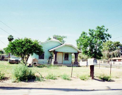 703 E Alta Vista Rd., Phoenix, AZ 85040