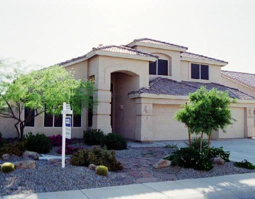 933 N Tatum Ln., Gilbert, AZ 85234
