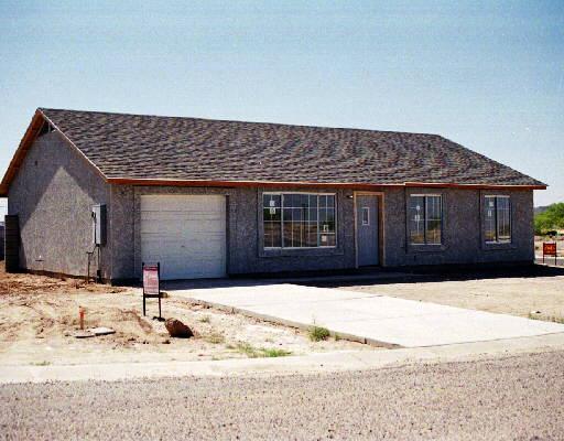 13034 S Lovato Cir., Arizona City, AZ 85223