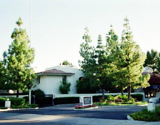 5200 S Lakeshore Dr. ##209, Tempe, AZ 85283