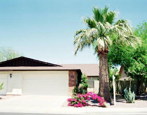 2524 W Kiva Ave., Mesa, AZ 85202