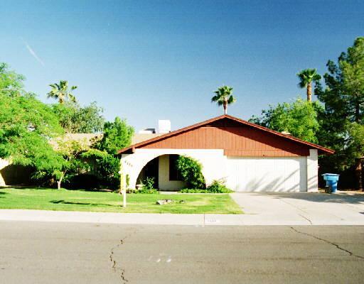 4137 W Campo Bello Dr., Phoenix, AZ 85308