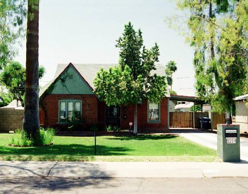 2209 E Weldon Ave., Phoenix, AZ 85016