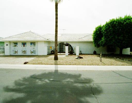 9735 W Cottonwood Dr., Sun City, AZ 85373