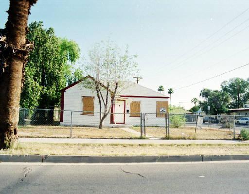 1302 W Roosevelt St., Phoenix, AZ 85007