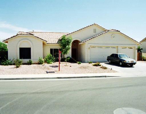 7655 W Tierra Buena Ln., Peoria, AZ 85382