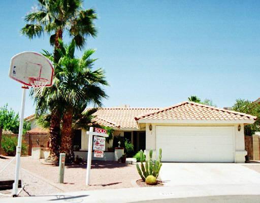 4324 E Woodland Dr., Phoenix, AZ 85048