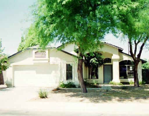1026 S Harrington St., Gilbert, AZ 85233