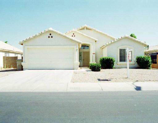 8542 W Denton Ln., Glendale, AZ 85305