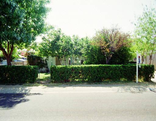 9516 N 2nd Pl., Phoenix, AZ 85020