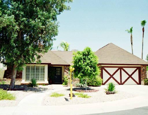 2025 S Ash Cir., Mesa, AZ 85202