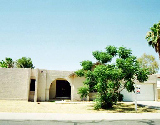 916 W Straford Dr., Chandler, AZ 85225