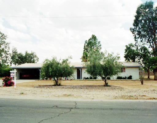 4041 E Paradise Ln., Phoenix, AZ 85032