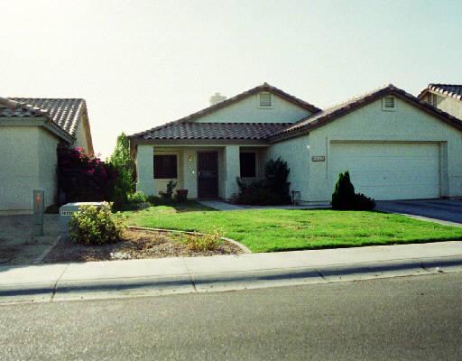 2015 N 83rd Dr., Phoenix, AZ 85037