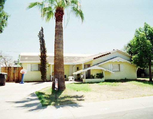 6129 N 65th Ave., Glendale, AZ 85301