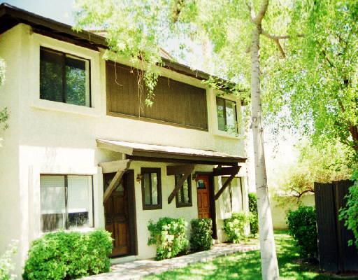 2201 E Pinchot Ave. #11, Phoenix, AZ 85016