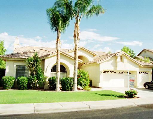 2226 E Beachcomber Dr., Gilbert, AZ 85234