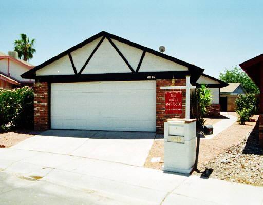 6515 W Poinsettia Dr., Glendale, AZ 85304