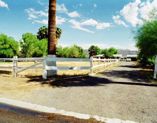 311 E Carter Rd., Phoenix, AZ 85042