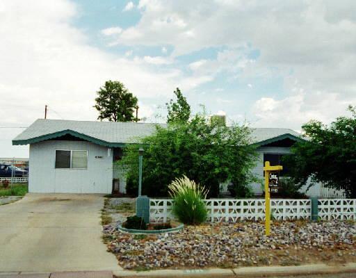 8104 E 1st Ave., Mesa, AZ 85208