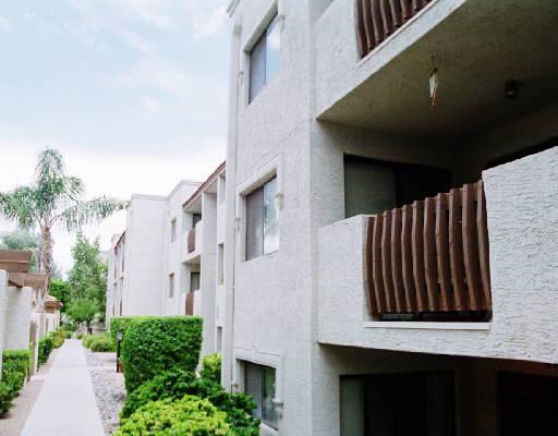 3031 N Civic Center Pl. #114, Scottsdale, AZ 85251