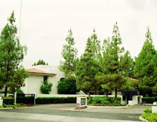 5200 S Lakeshore Dr. #217, Tempe, AZ 85283