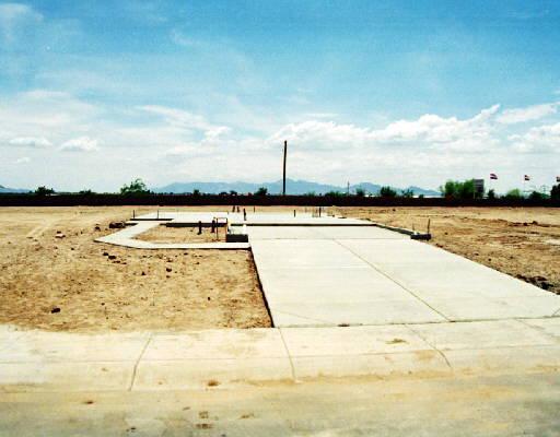 8821 W Loma Ln., Peoria, AZ 85345