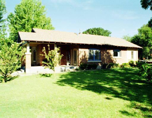 5824 W State Ave., Glendale, AZ 85301