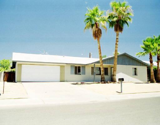 2042 W Coolbrook Ave., Phoenix, AZ 85023