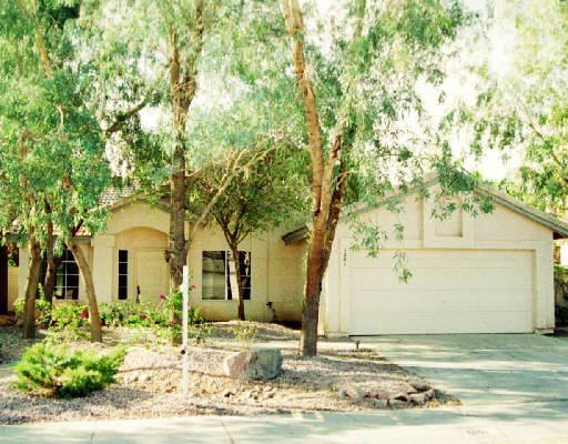 1201 E Artesian Way, Gilbert, AZ 85234