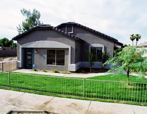 4211 W Oregon Ave., Phoenix, AZ 85019