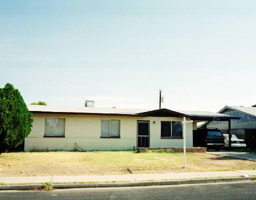 122 E Hoover Ave., Mesa, AZ 85210