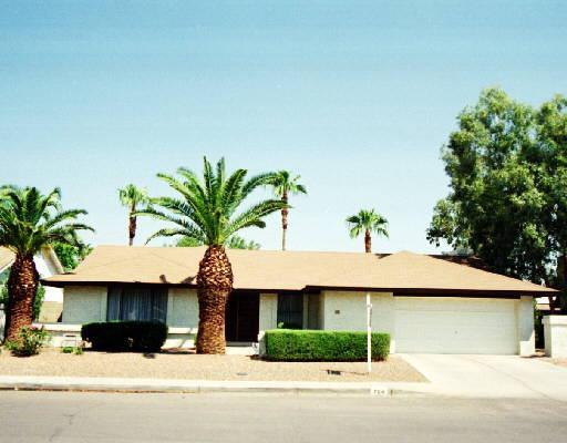 704 W Mcnair St., Chandler, AZ 85225