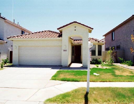 2723 E Carson Rd Rd., Phoenix, AZ 85040