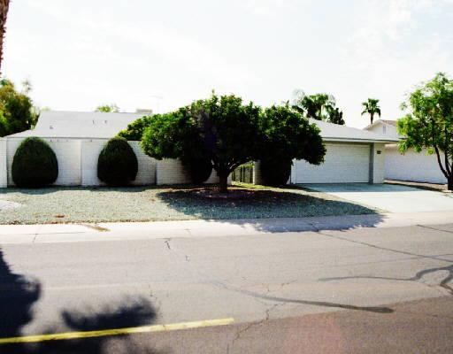 17219 W Lindgren Ave., Sun City, AZ 85373