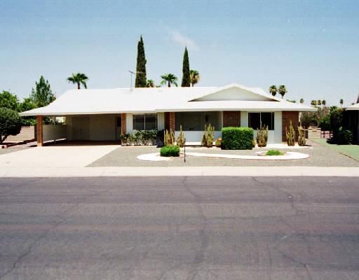 14006 N Whispering Lake Dr., Sun City, AZ 85351