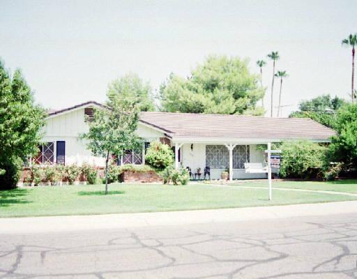 1002 W Glenn Dr., Phoenix, AZ 85021